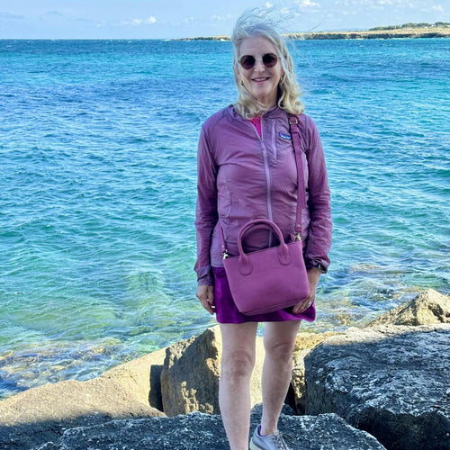Cute bag. Soft and structured. - customer review photo