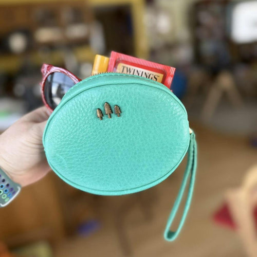 Gorgeous little all-purpose pouch - customer review photo