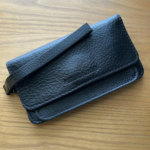 Pebbled black Lily - customer review photo
