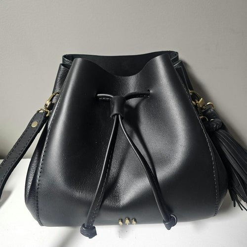 My favorite bucket bag!! - customer review photo