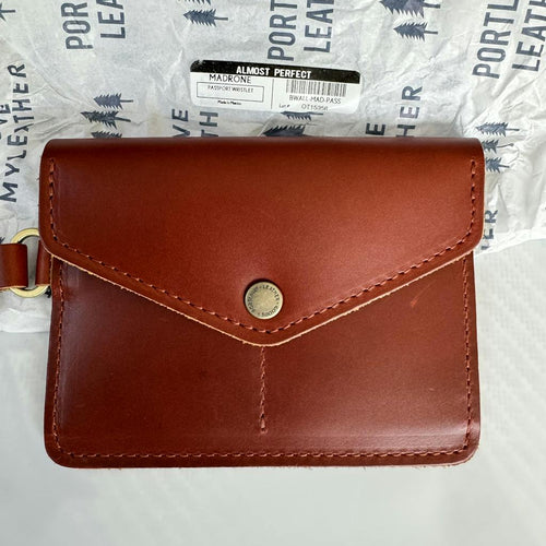 Passport Wristlet in Madrone - customer review photo
