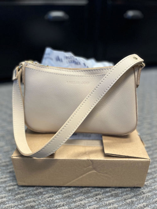 Lucy - customer review photo