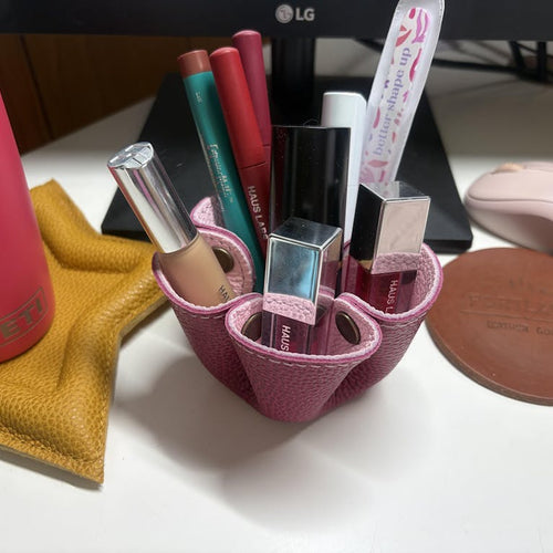 very cute and holds so much! - customer review photo
