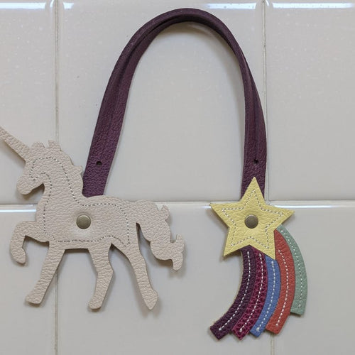 Really cute tassel! It will coordinate well with many of my PLG bags - customer review photo