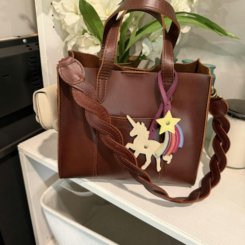 LOVE the Lola! LOVE chocolate brown! This bag is everything - customer review photo
