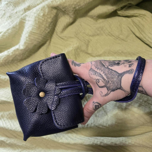 Adorable! Is cobalt my new favorite color? - customer review photo
