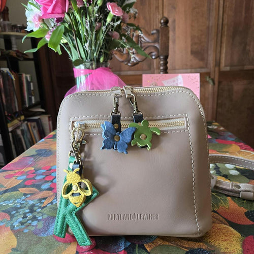 I usually carry small bags - customer review photo