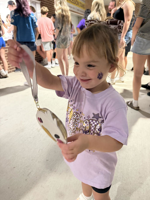 This pouch is the perfect size! My daughter - customer review photo