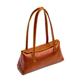 Sienna | Leather bowler bag with magnetic closure