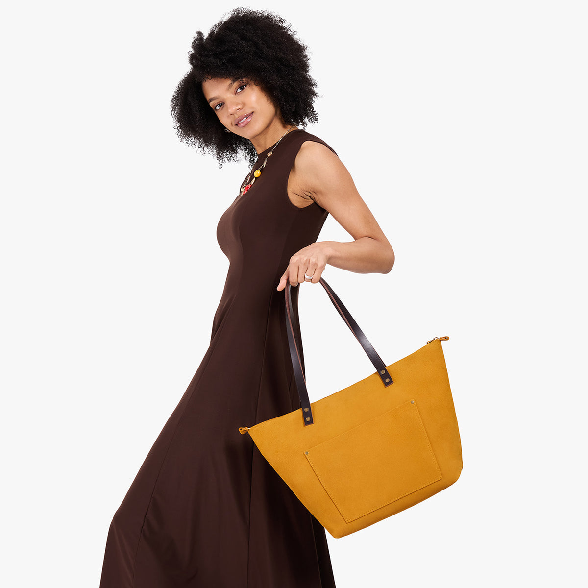 Dijon*Zipper | Large leather tote bag with sturdy bridle handles and front pocket