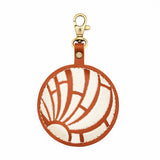 Vanny | Concha shaped leather keychain with ivory embroidery