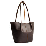 Grizzly Large | Bucket shaped tote bag with matching leather handles