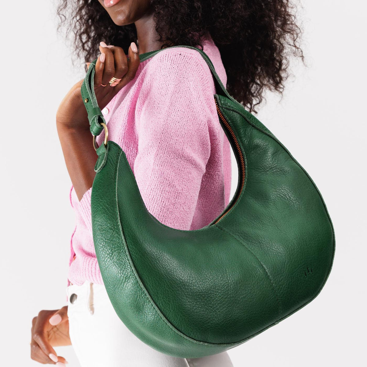 Bacalar*Large | Large crescent shaped shoulder bag with zipper closure and adjustable strap