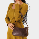Coldbrew Small | Petite bean shaped shoulder bag with a zipper closure