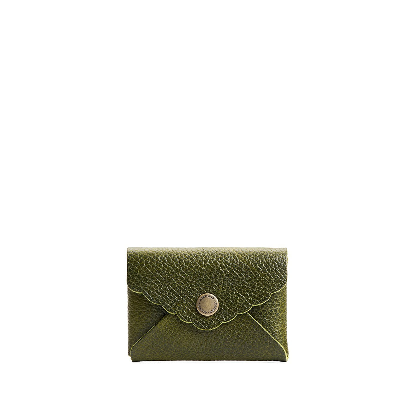 Pebbled Olive | Small leather card wallet with scalloped edge