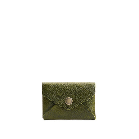 Pebbled Olive | Small leather card wallet with scalloped edge