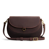 Moose Large | Petite leather Crossbody with a flap and magnetic closure