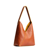 Sienna Large | Mid-size shoulder bag with magnetic snap closure