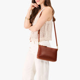 Nutmeg Classic | Zip top crossbody bag with detachable strap