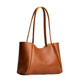 Honey Medium | Wide tote with leather straps and snap closure