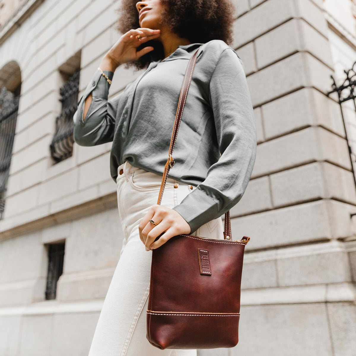 Cognac | Small rectangular crossbody purse with top zipper and interior pocket